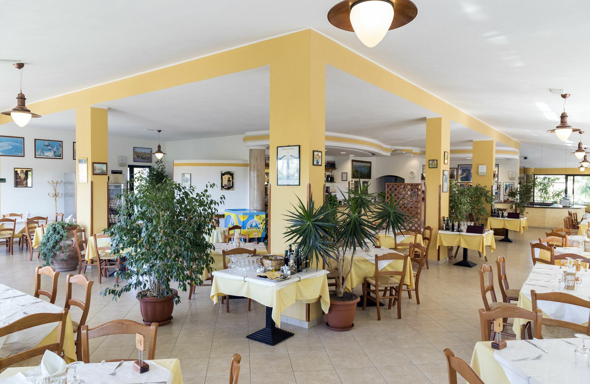 Happy Days Aparthotel Capo Vaticano Exterior photo