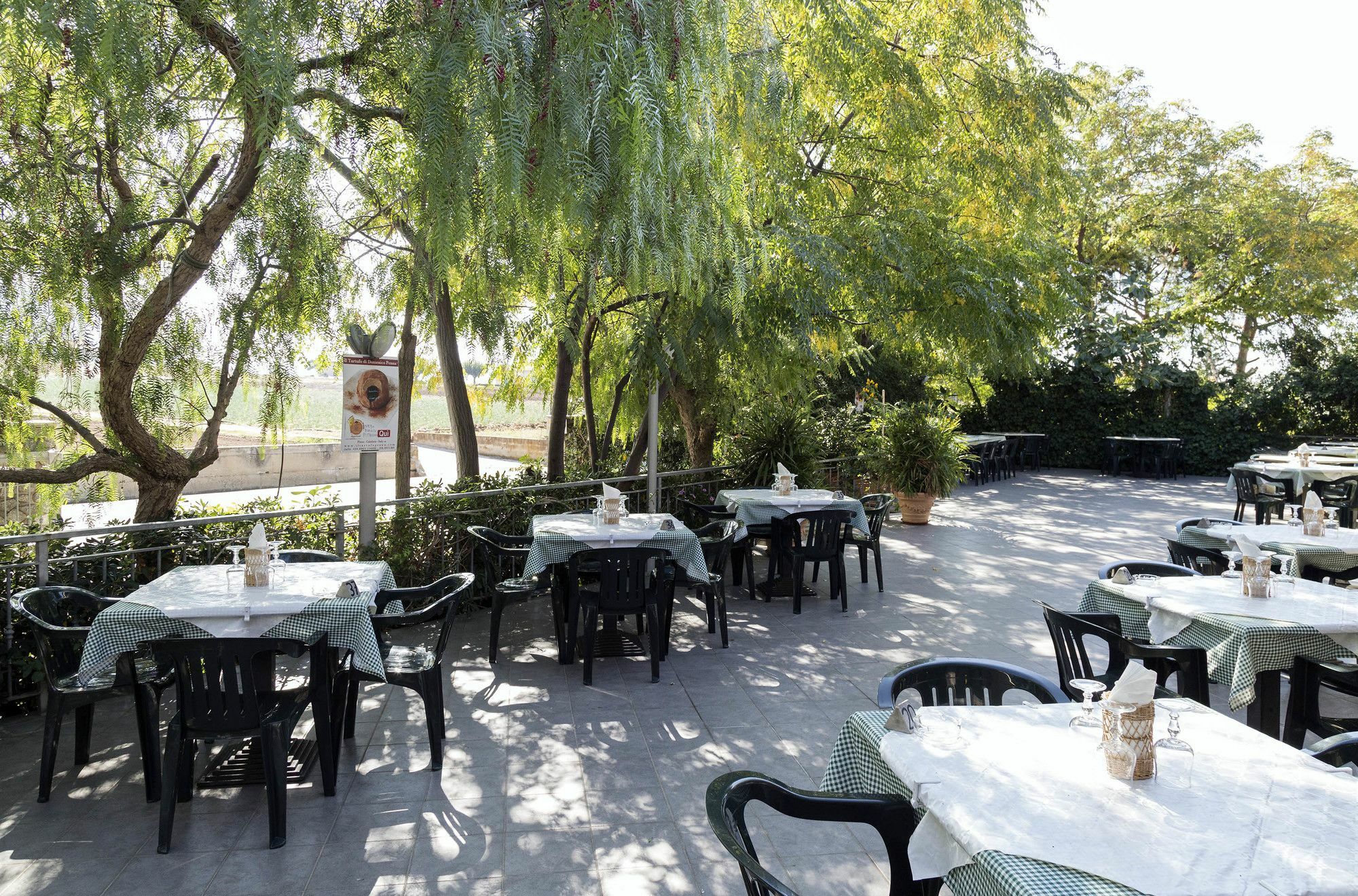 Happy Days Aparthotel Capo Vaticano Exterior photo